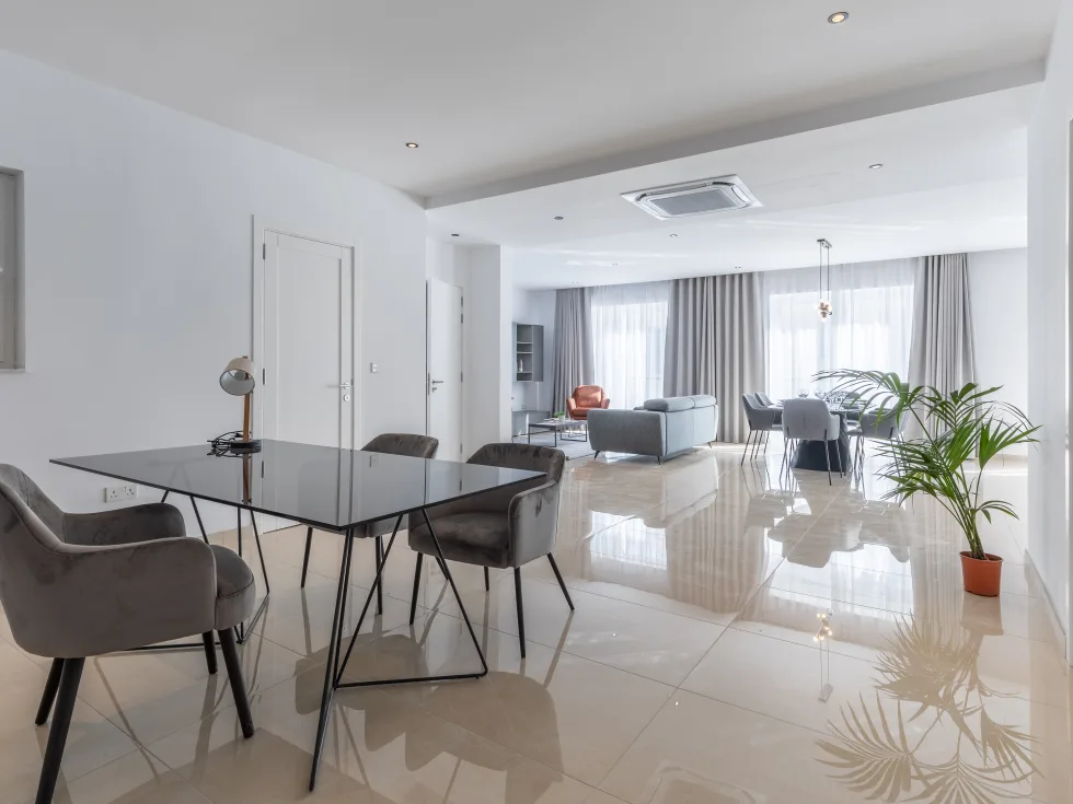 3 bed Apartment For Rent in St Julian's, St Julian's - thumb 6