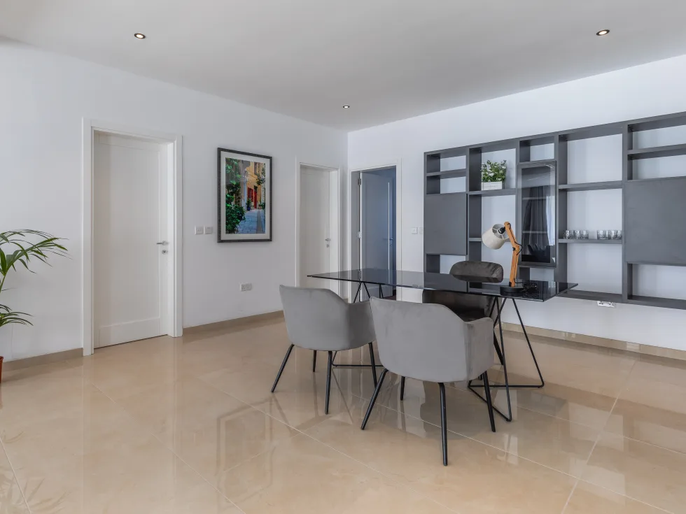 3 bed Apartment For Rent in St Julian's, St Julian's - thumb 7