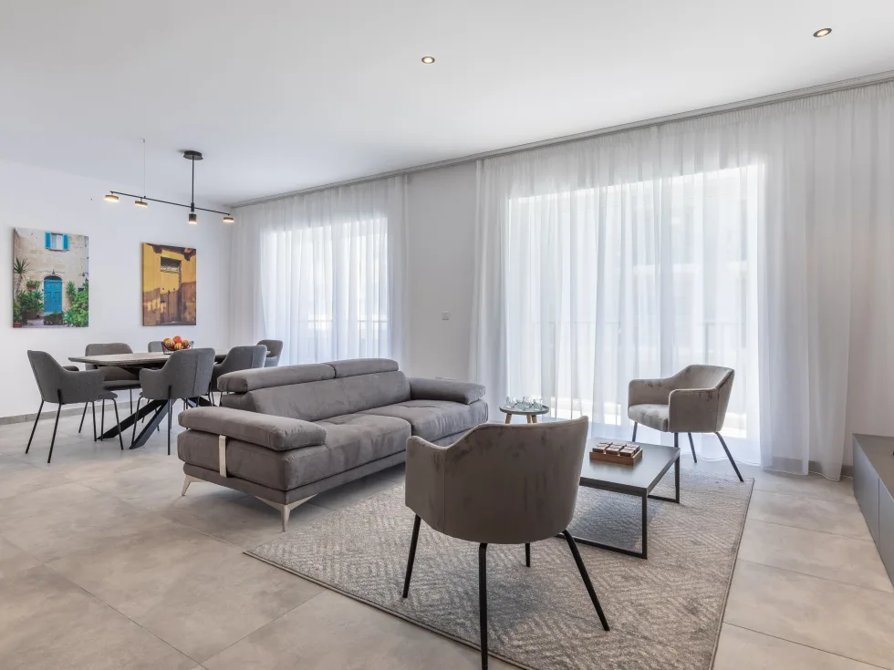 2 bed Apartment For Rent in St Julian's, St Julian's - thumb 2