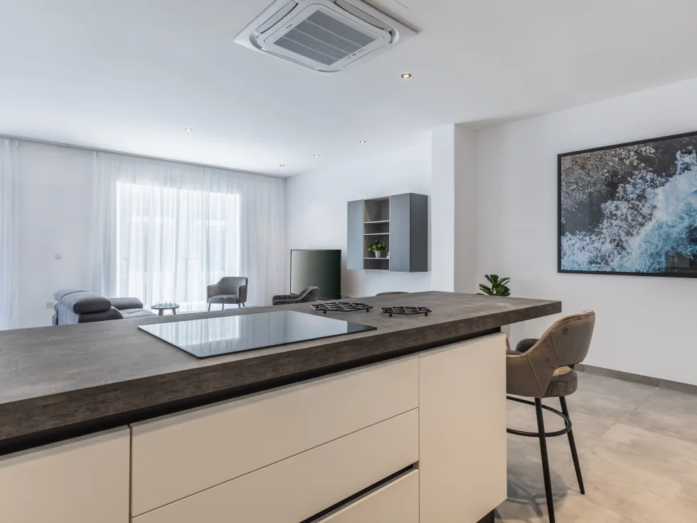 2 bed Apartment For Rent in St Julian's, St Julian's - thumb 7