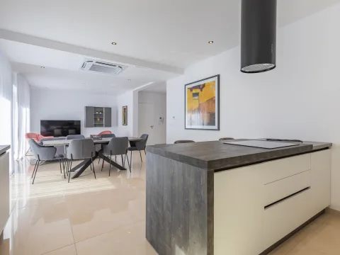 2 bed Apartment For Rent in St Julian's, St Julian's - thumb 6