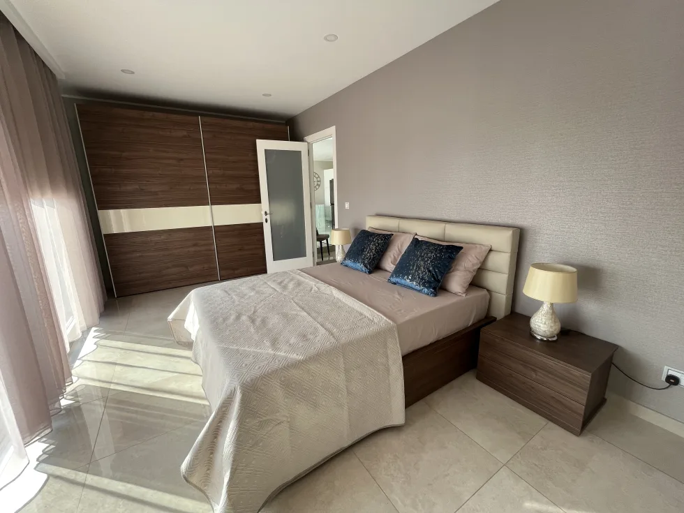 3 bed Penthouse For Rent in Bahar ic-Caghaq, Bahar ic-Caghaq - thumb 13