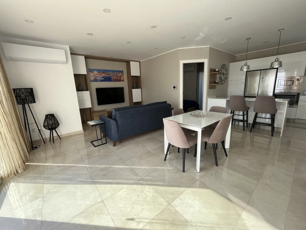 3 bed Penthouse For Rent in Bahar ic-Caghaq, Bahar ic-Caghaq - thumb 4