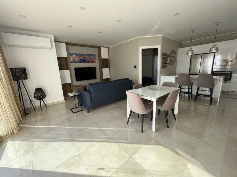 3 bed Penthouse For Rent in Bahar ic-Caghaq, Bahar ic-Caghaq - thumb 4