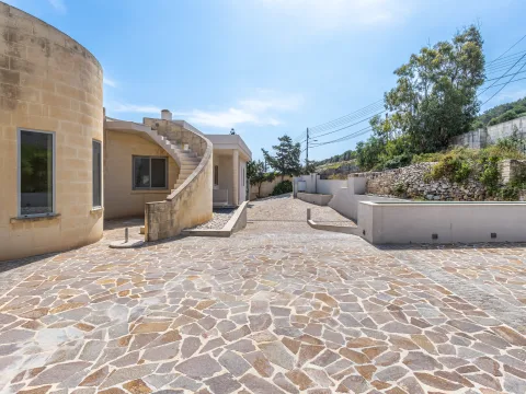 6 bed Villa For Sale in Madliena, Madliena - thumb 10