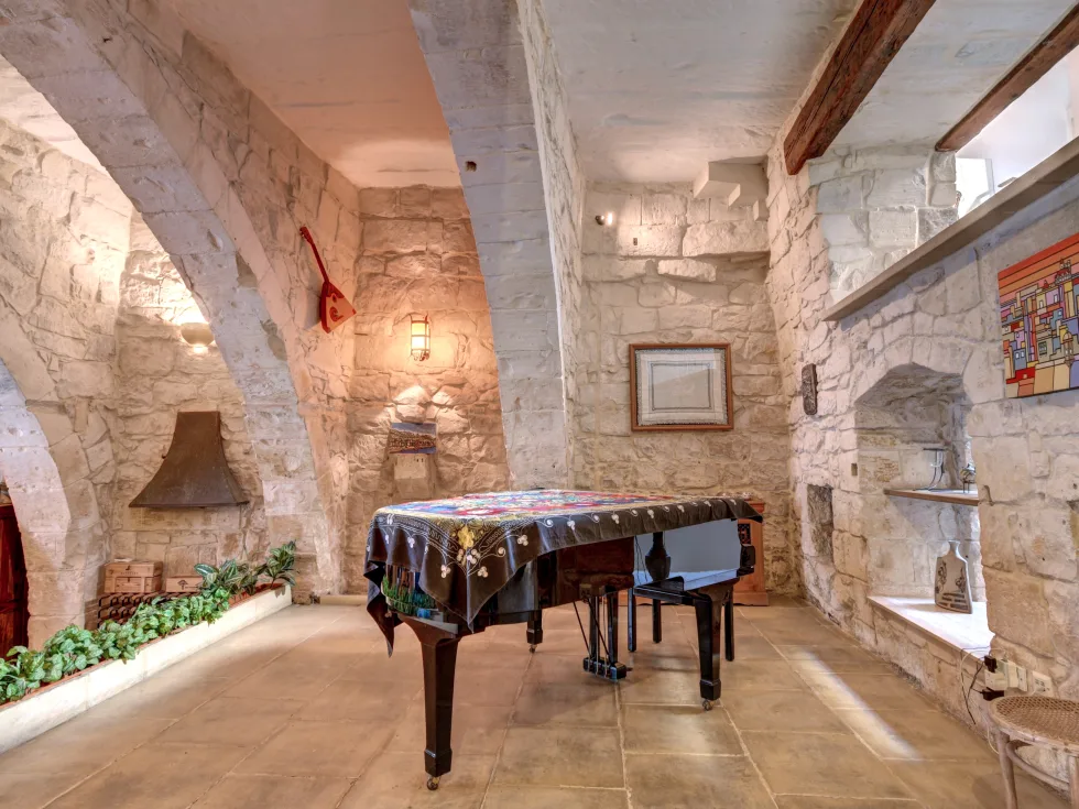 4 bed House of Character For Sale in Qormi, Qormi - thumb 4