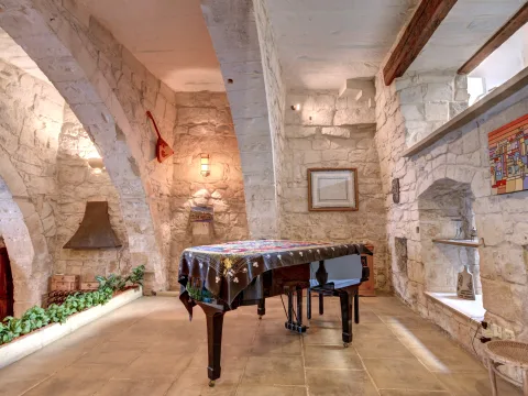 4 bed House of Character For Sale in Qormi, Qormi - thumb 4