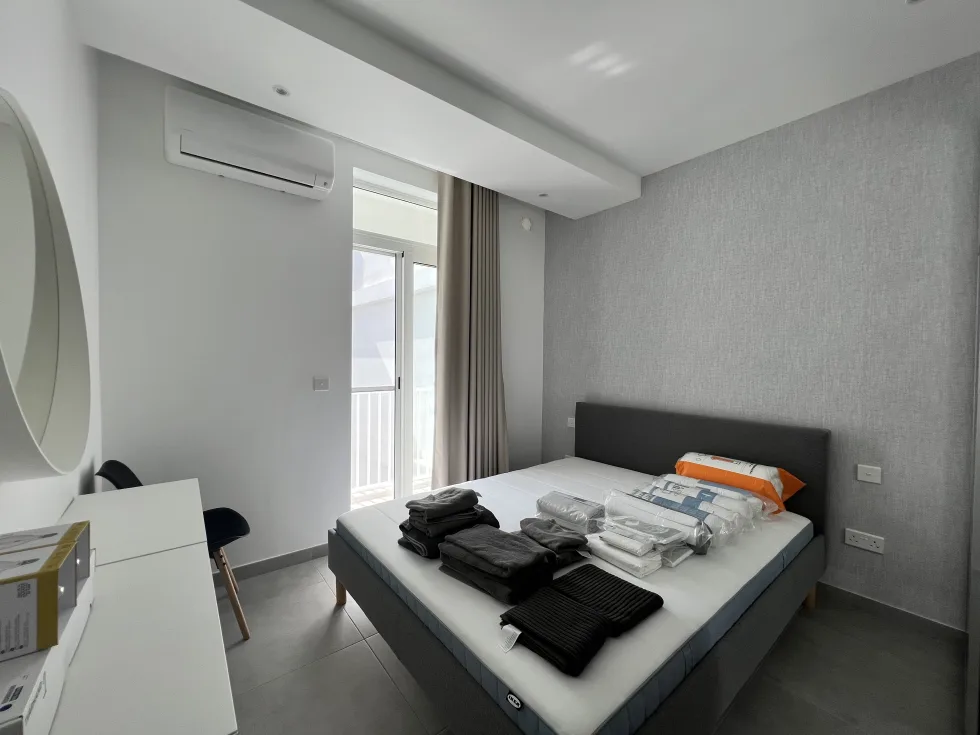 2 bed Penthouse For Rent in Sliema, Sliema - thumb 11