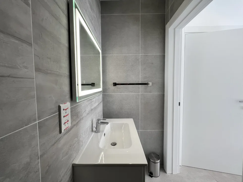 2 bed Penthouse For Rent in Sliema, Sliema - thumb 15