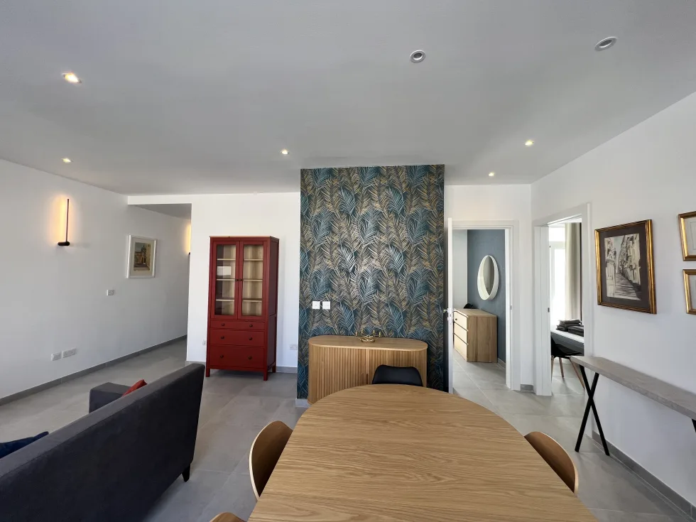 2 bed Penthouse For Rent in Sliema, Sliema - thumb 2