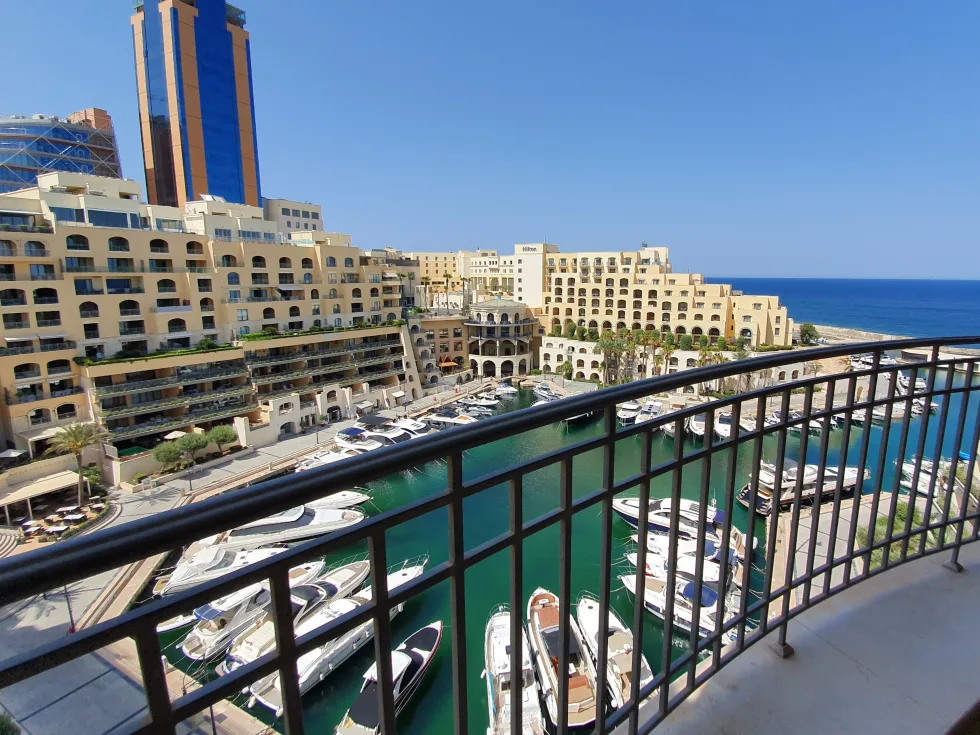 3 bed Apartment For Rent in St Julian's, St Julian's - thumb 1