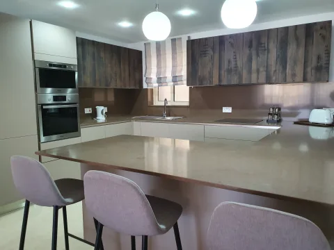 3 bed Apartment For Rent in St Julian's, St Julian's - thumb 6