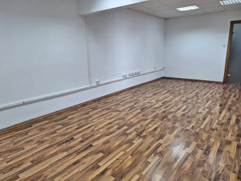 0 bed Office For Rent in Sliema, Sliema - thumb 5