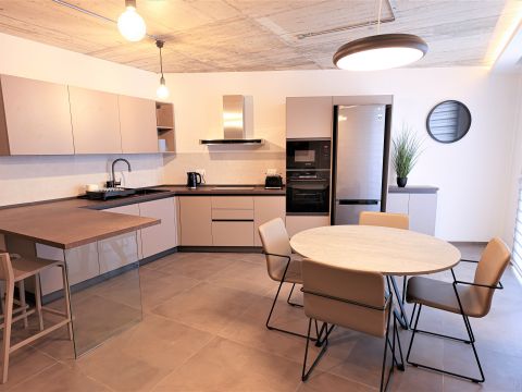 2 bed Apartment For Rent in Ta' Xbiex, Ta' Xbiex - thumb 2