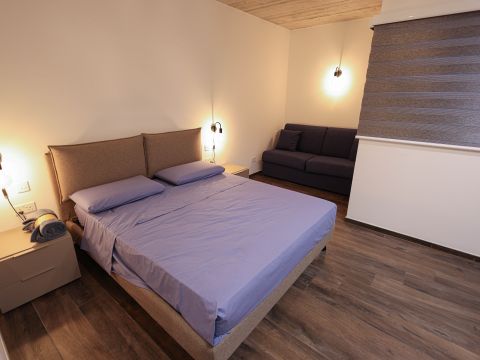 2 bed Apartment For Rent in Ta' Xbiex, Ta' Xbiex - thumb 4