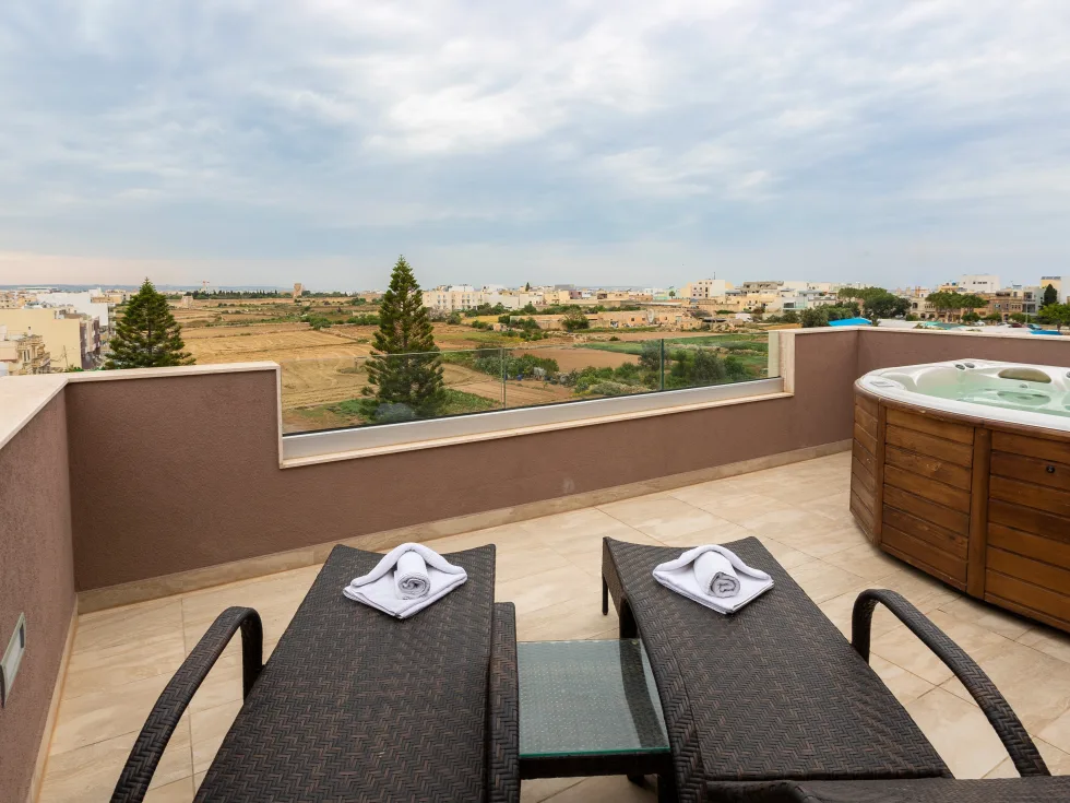 2 bed Penthouse For Rent in Ghaxaq, Ghaxaq - thumb 2