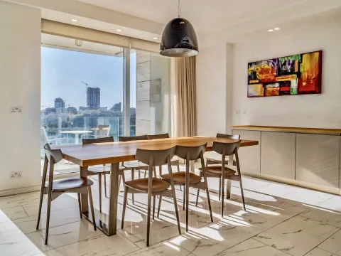 3 bed Apartment For Rent in Sliema, Sliema - thumb 5