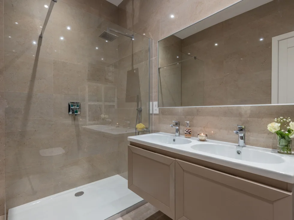 2 bed Apartment For Rent in Sliema, Sliema - thumb 17