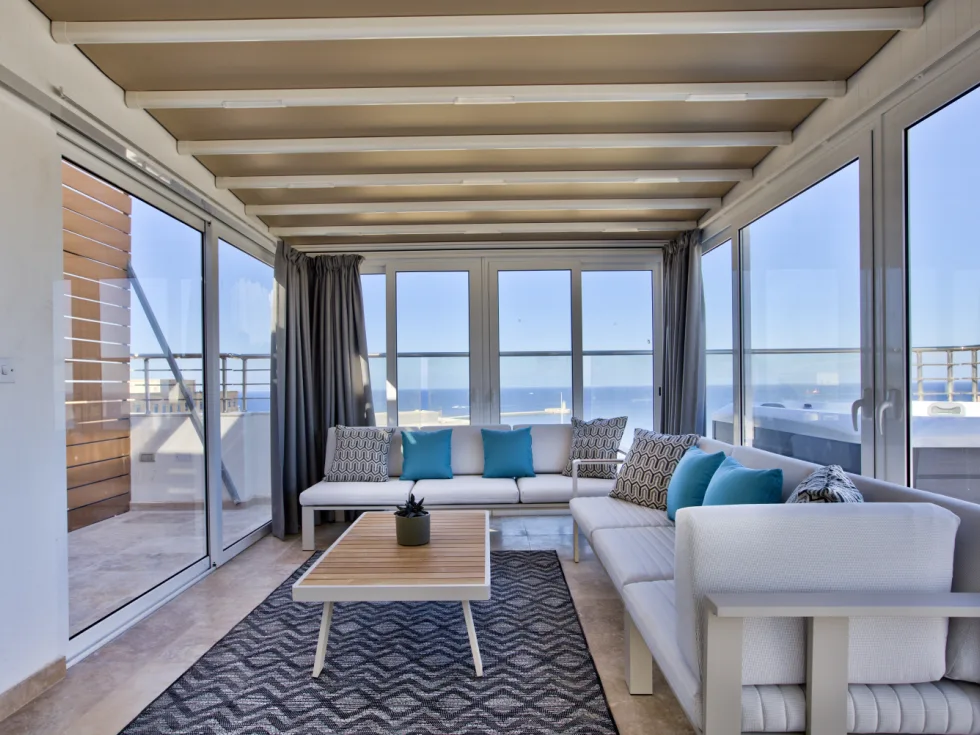 4 bed Penthouse For Rent in Valletta, Valletta - thumb 2