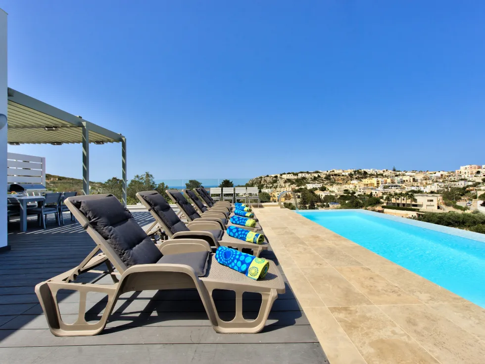 4 bed Villa For Rent in Mellieha, Mellieha - thumb 2