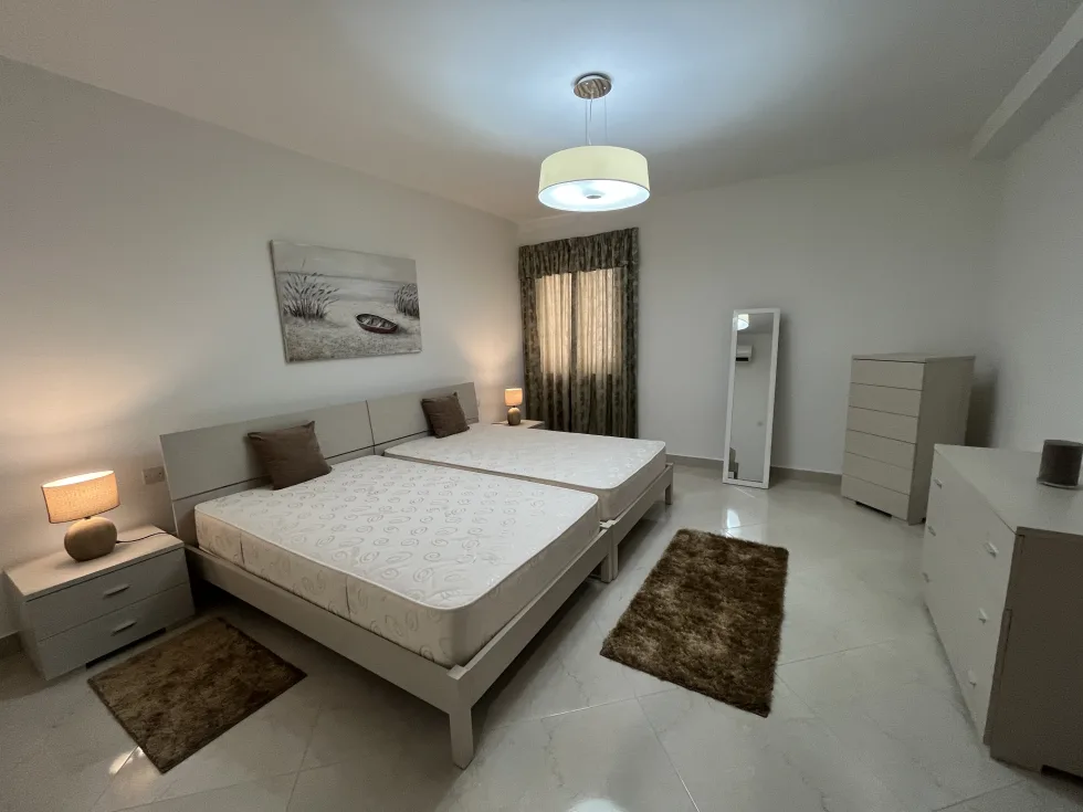 3 bed Apartment For Rent in Sliema, Sliema - thumb 7