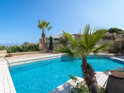 8 bed Villa For Sale in Mellieha, Mellieha - thumb 2