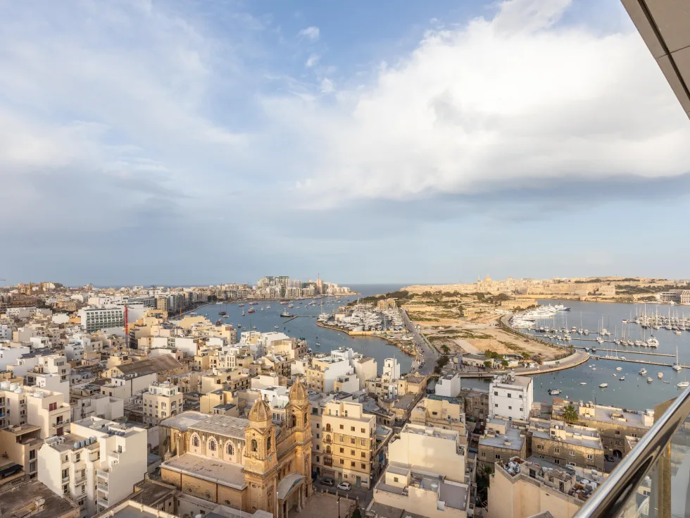 3 bed Apartment For Sale in Gzira, Gzira - thumb 2