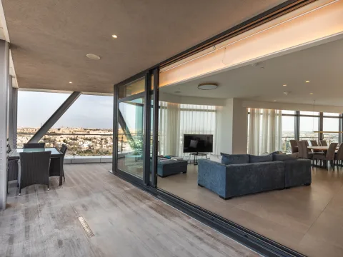 3 bed Apartment For Sale in Gzira, Gzira - thumb 9