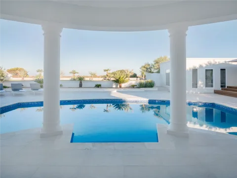 3 bed Villa For Rent in Mellieha, Mellieha - thumb 1