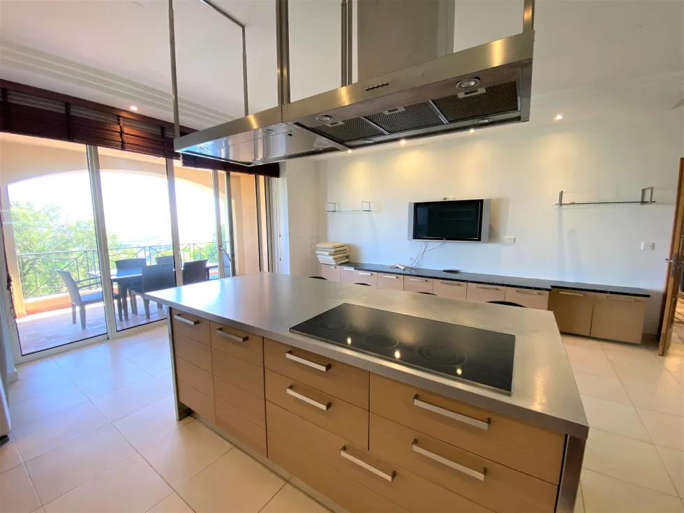 3 bed Apartment For Rent in Rabat, Rabat - thumb 6