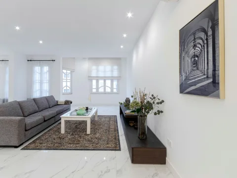 2 bed Apartment For Rent in Sliema, Sliema - thumb 2