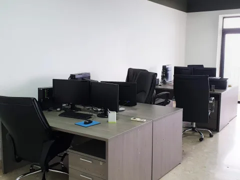 0 bed Office For Rent in Sliema, Sliema - thumb 5