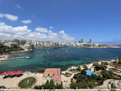 3 bed Apartment For Rent in Sliema, Sliema - thumb 2