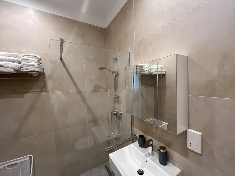 2 bed Apartment For Rent in Sliema, Sliema - thumb 13