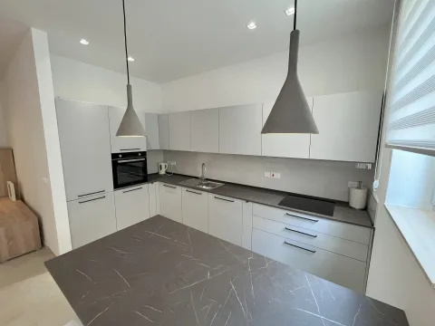 2 bed Apartment For Rent in Sliema, Sliema - thumb 8