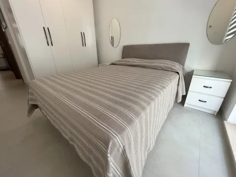 2 bed Apartment For Rent in Sliema, Sliema - thumb 9