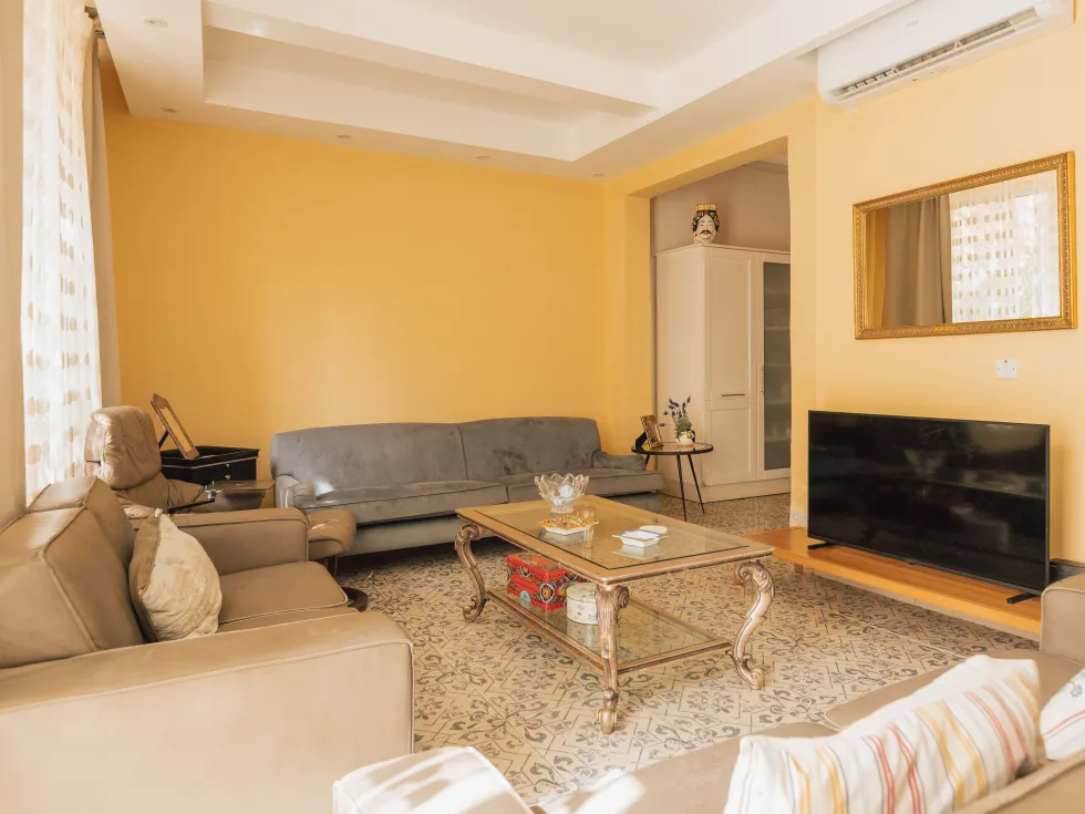 8 bed Town House For Sale in St Julian's, St Julian's - thumb 13