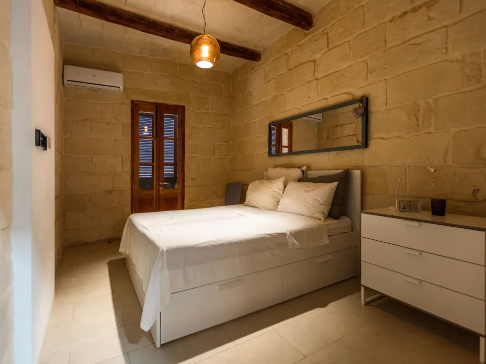 8 bed Town House For Sale in St Julian's, St Julian's - thumb 18