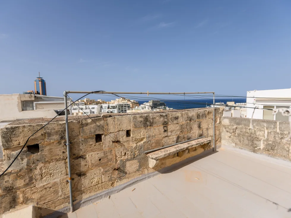 8 bed Town House For Sale in St Julian's, St Julian's - thumb 6