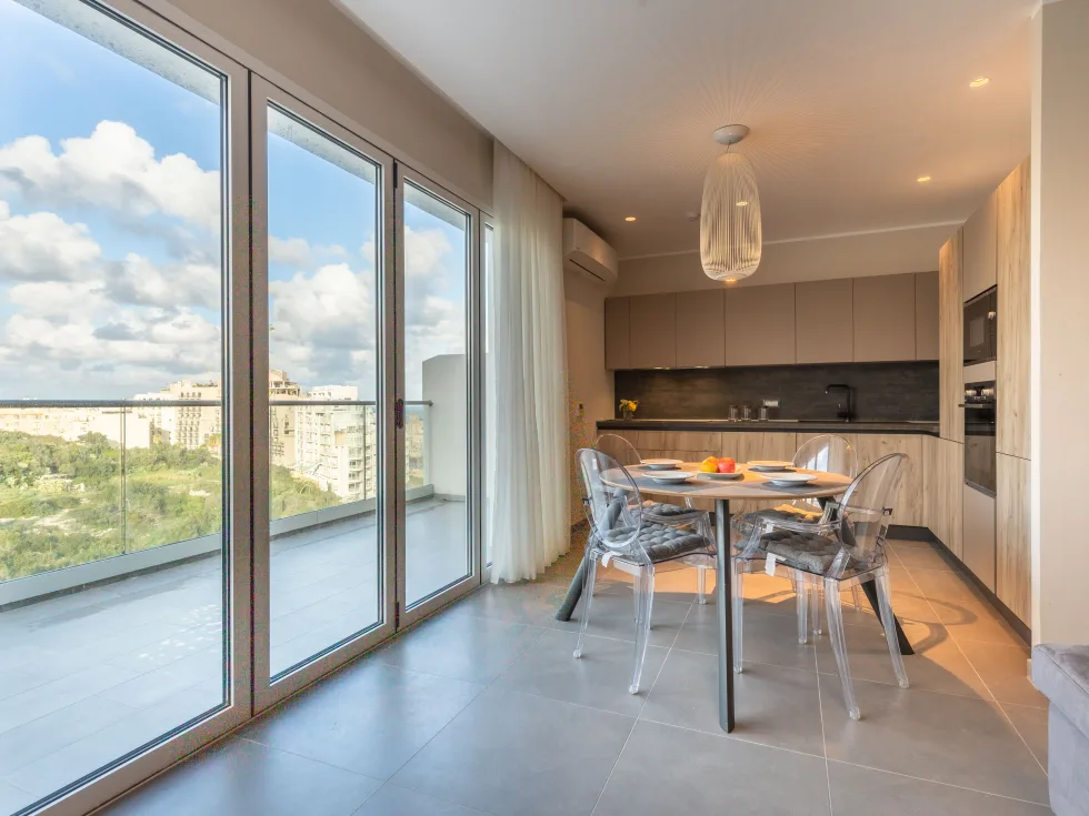 3 bed Apartment For Rent in St Julian's, St Julian's - thumb 4