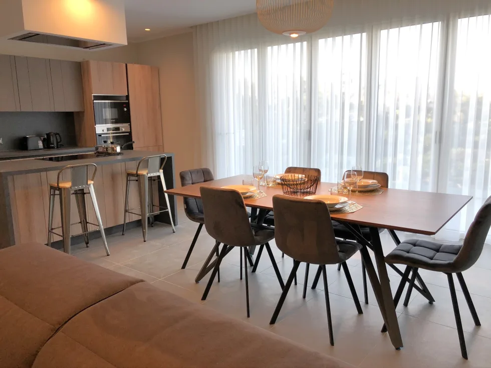 2 bed Apartment For Rent in St Julian's, St Julian's - thumb 1