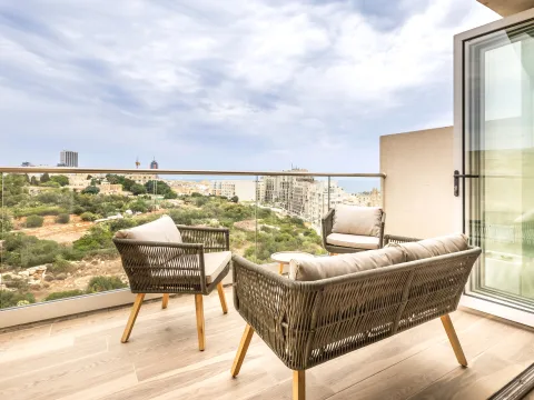 2 bed Apartment For Rent in St Julian's, St Julian's - thumb 2