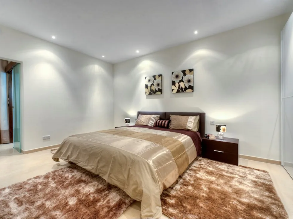 3 bed Apartment For Rent in Sliema, Sliema - thumb 6