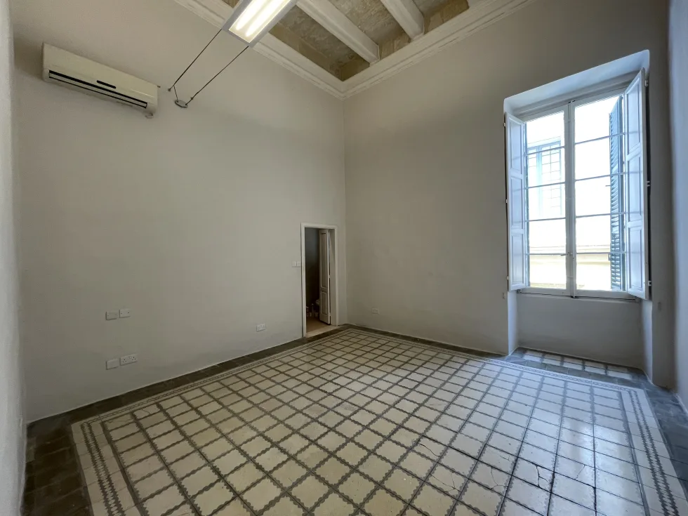 4 bed Palazzo For Rent in Valletta, Valletta - thumb 19