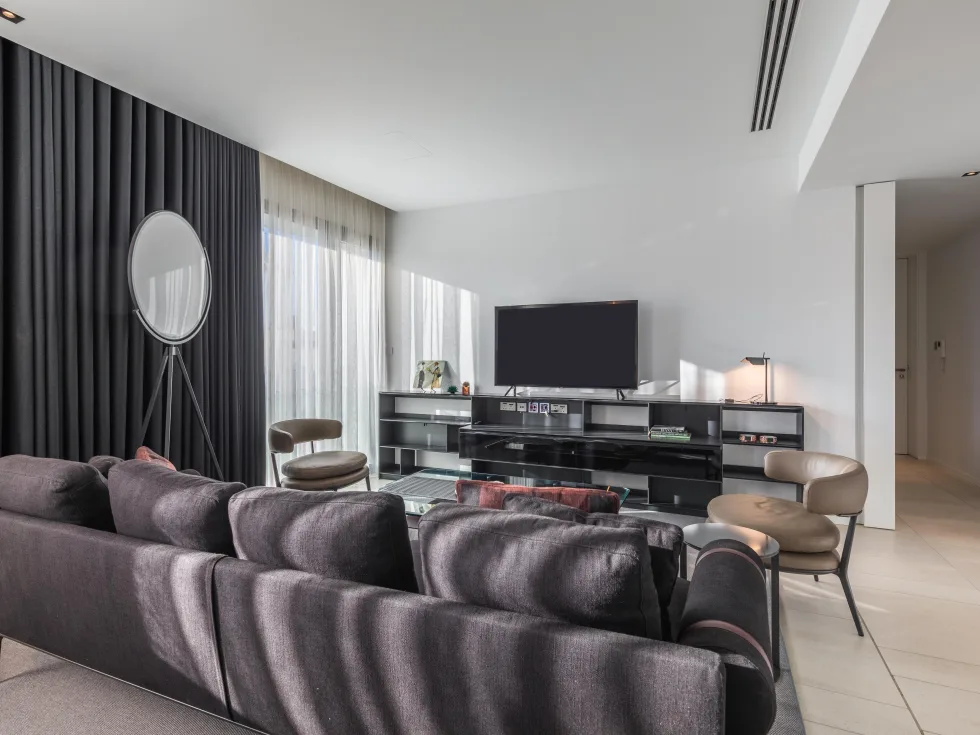 2 bed Apartment For Rent in St Julian's, St Julian's - thumb 2