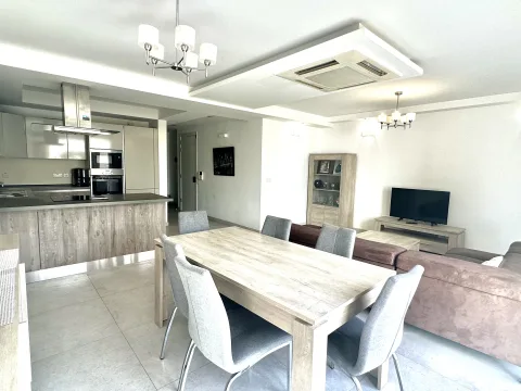 2 bed Apartment For Rent in Sliema, Sliema - thumb 4