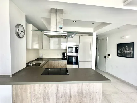 2 bed Apartment For Rent in Sliema, Sliema - thumb 6