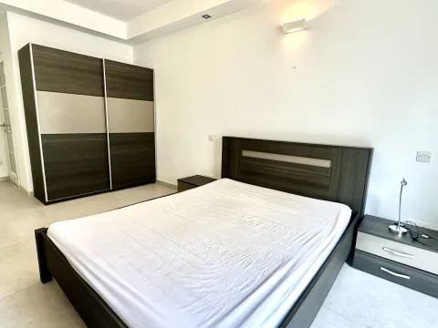2 bed Apartment For Rent in Sliema, Sliema - thumb 7