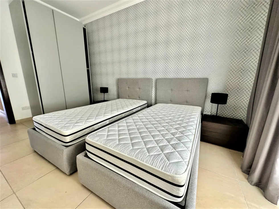 3 bed Apartment For Rent in Sliema, Sliema - thumb 8