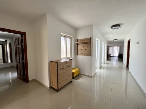 3 bed Penthouse For Rent in Sliema, Sliema - thumb 10